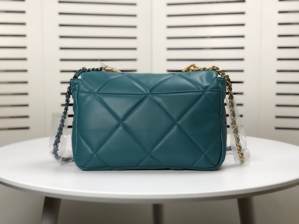 シャネルバッグ側面デザイン